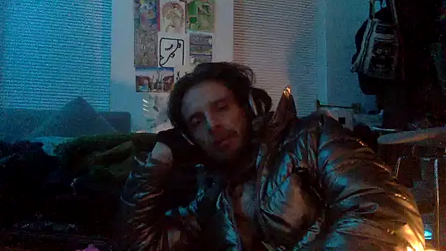 Snapshot of DownstairsSky chatting on 12-25-24, 08:07 DownstairsSky online show from 12-25-24, 08:07