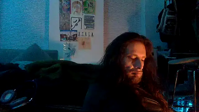 Snapshot of DownstairsSky chatting on 12-25-24, 11:11 DownstairsSky online show from 12-25-24, 11:11