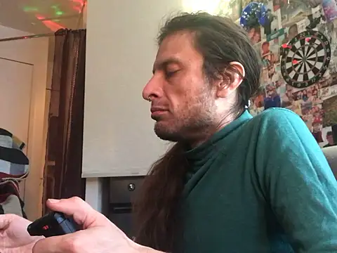 Snapshot of DownstairsSky chatting on 01-27-25, 12:48 DownstairsSky online show from 01-27-25, 12:48