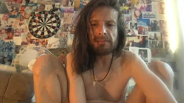 Snapshot of DownstairsSky chatting on 10-19-25, 12:17 DownstairsSky online show from 10-19-25, 12:17