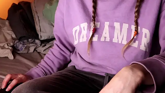 xxpixeyxx online show from 03-07-25, 12:01