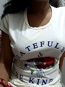 Snapshot of Dhum-Soni chatting on 01-13-26, 10:42 Dhum-Soni online show from 01-13-26, 10:42