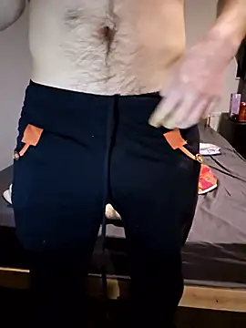 Snapshot of d1ckend chatting on 01-08-26, 12:35 d1ckend online show from 01-08-26, 12:35