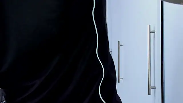 Snapshot of Zack_Froone chatting on 03-04-25, 07:11 Zack Froone online show from 03-04-25, 07:11