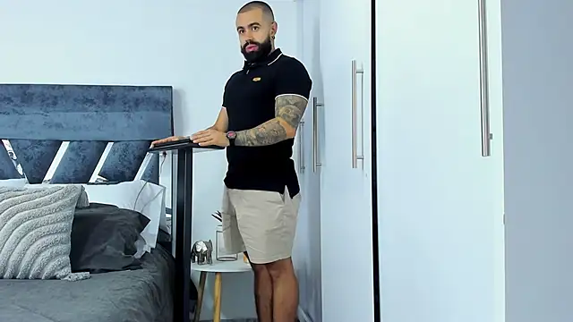 Snapshot of Zack_Froone chatting on 01-13-26, 01:49 Zack Froone online show from 01-13-26, 01:49