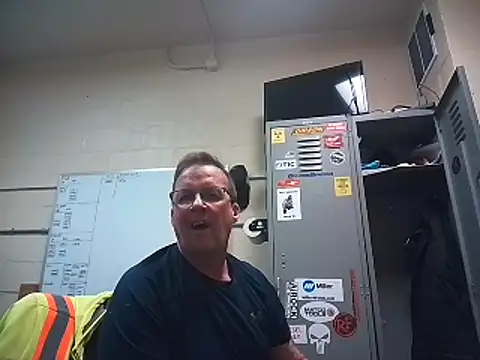 Cockrub1 online show from 03-19-25, 09:27