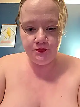 Snapshot of virgieblanca chatting on 01-13-26, 05:24 virgieblanca online show from 01-13-26, 05:24