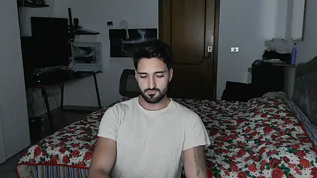 Snapshot of Alexox02 chatting on 11-02-25, 09:17 Alexox02 online show from 11-02-25, 09:17