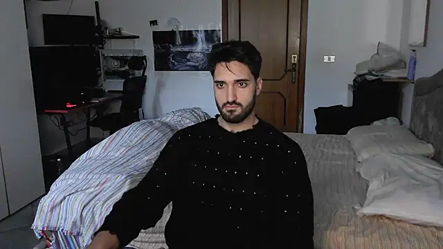 Snapshot of Alexox02 chatting on 11-25-25, 11:10 Alexox02 online show from 11-25-25, 11:10