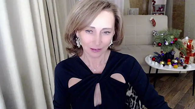 Snapshot of HornyMilf_777 chatting on 01-09-25, 05:13 HornyMilf 777 online show from 01-09-25, 05:13
