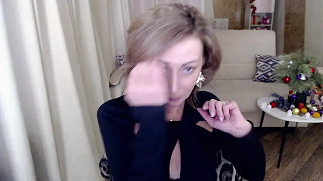 Snapshot of HornyMilf_777 chatting on 01-13-25, 05:33 HornyMilf 777 online show from 01-13-25, 05:33
