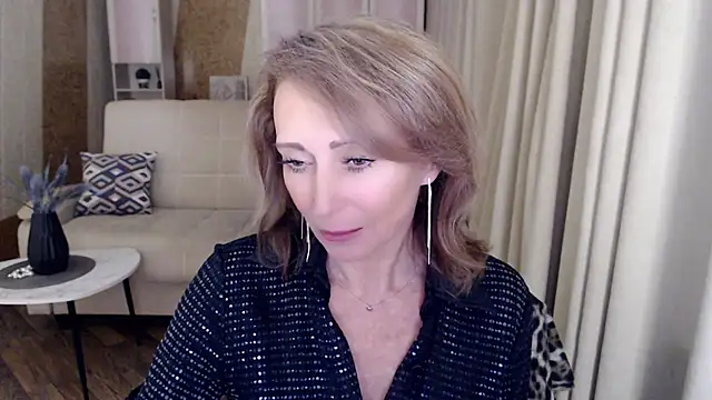 Snapshot of HornyMilf_777 chatting on 01-15-25, 04:57 HornyMilf 777 online show from 01-15-25, 04:57