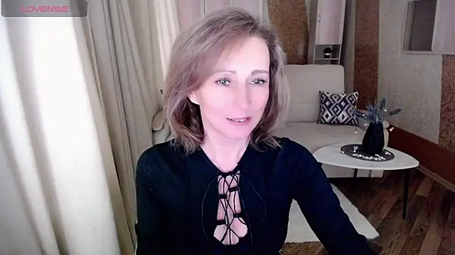 Snapshot of HornyMilf_777 chatting on 01-29-25, 04:58 HornyMilf 777 online show from 01-29-25, 04:58
