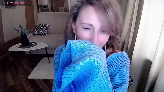 Snapshot of HornyMilf_777 chatting on 02-05-25, 11:23 HornyMilf 777 online show from 02-05-25, 11:23