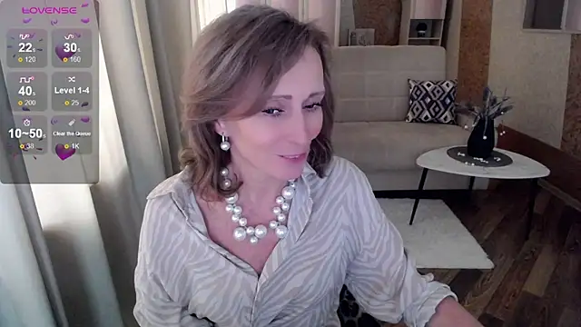 Snapshot of HornyMilf_777 chatting on 02-12-25, 11:18 HornyMilf 777 online show from 02-12-25, 11:18