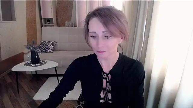 Snapshot of HornyMilf_777 chatting on 02-17-25, 05:25 HornyMilf 777 online show from 02-17-25, 05:25