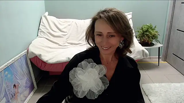 Snapshot of HornyMilf_777 chatting on 03-10-25, 08:37 HornyMilf 777 online show from 03-10-25, 08:37