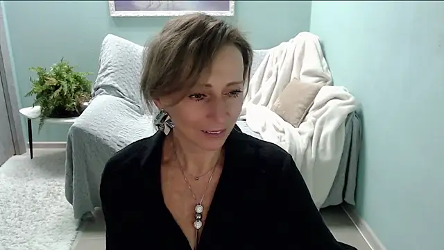 Snapshot of HornyMilf_777 chatting on 03-14-25, 09:24 HornyMilf 777 online show from 03-14-25, 09:24