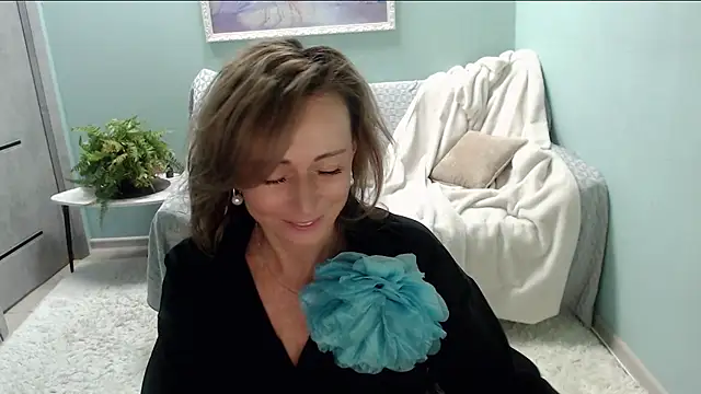 Snapshot of HornyMilf_777 chatting on 03-16-25, 12:22 HornyMilf 777 online show from 03-16-25, 12:22