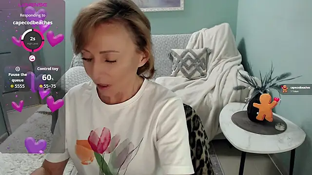 Snapshot of HornyMilf_777 chatting on 10-04-25, 06:33 HornyMilf 777 online show from 10-04-25, 06:33