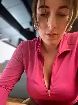 MommmyYummy online show from 05-12-26, 09:50
