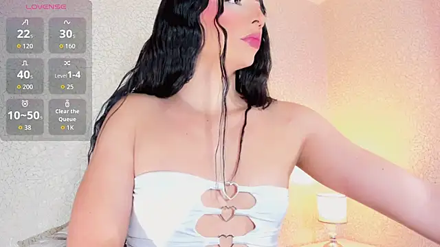 andrea alvarz online show from 07-28-26, 04:52