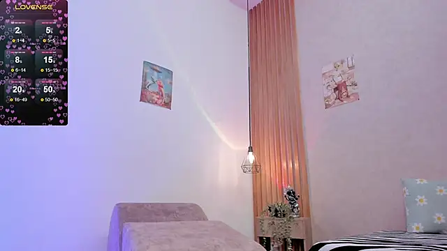 Snapshot of PawgGirl18 chatting on 02-25-25, 02:11 PawgGirl18 online show from 02-25-25, 02:11