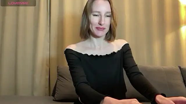 MonikaBos online show from 12-21-24, 10:19