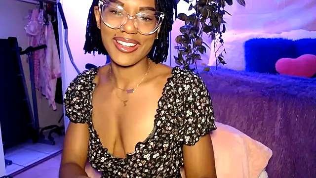 Snapshot of CocoSage chatting on 07-06-26, 04:53 CocoSage online show from 07-06-26, 04:53