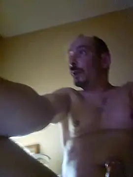 antoniox1978 online show from 12-04-24, 04:27