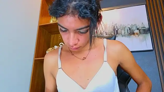 Snapshot of Alahia_Rodriguez chatting on 05-24-26, 12:21 Alahia Rodriguez online show from 05-24-26, 12:21
