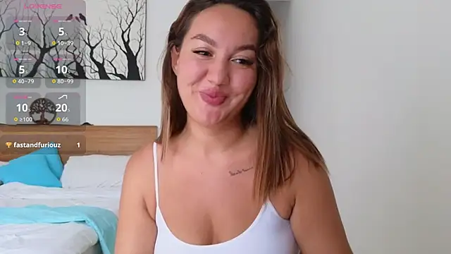 Snapshot of Nelly_Fischer chatting on 11-14-25, 09:19 Nelly Fischer online show from 11-14-25, 09:19