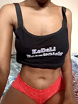 Snapshot of chalie_roy chatting on 09-15-25, 06:35 chalie roy online show from 09-15-25, 06:35