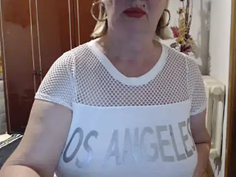 Secretfox online show from 10-02-25, 03:13