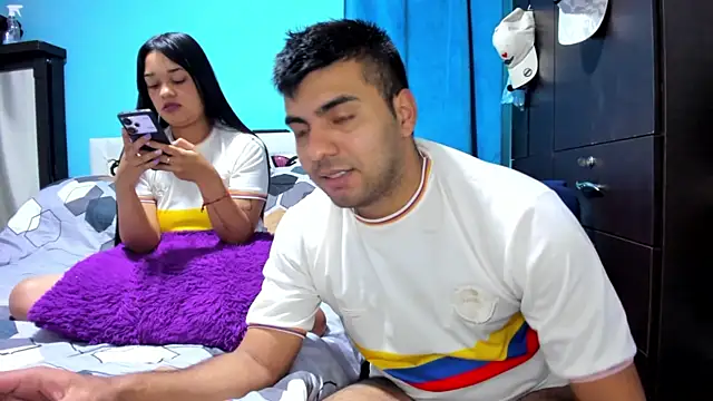 2ScarletandRyan8 online show from 06-24-26, 10:58