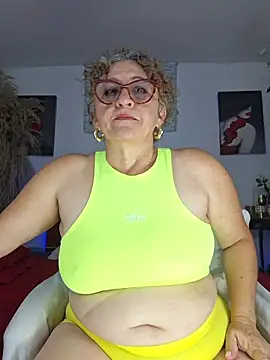 evelin hott online show from 01-13-26, 03:45