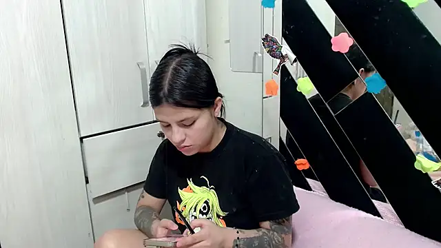 katery wok11 online show from 03-11-26, 06:25