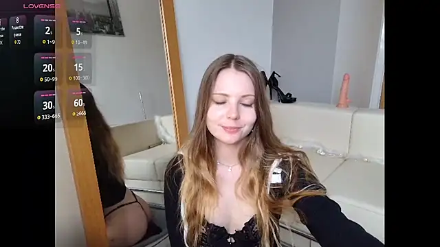Frosty Princess online show from 06-18-26, 01:04