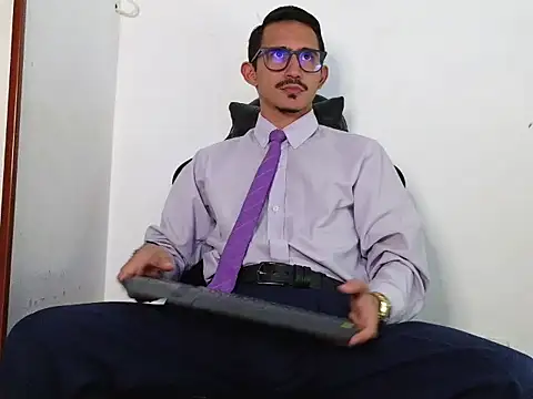 HomeAloneK online show from 01-15-26, 07:39