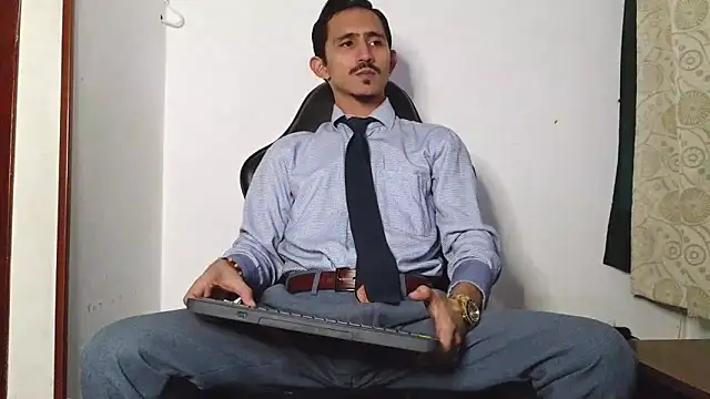 HomeAloneK online show from 02-10-26, 07:29