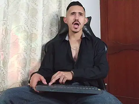 HomeAloneK online show from 04-16-26, 09:39