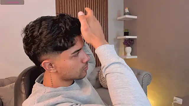 liam collins21 online show from 03-04-25, 11:51