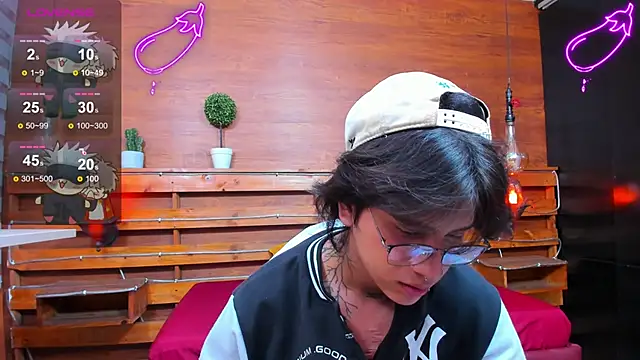 alex 477 online show from 01-27-25, 05:37