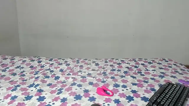 Snapshot of Jade_Dorthini chatting on 06-16-26, 10:01 Jade Dorthini online show from 06-16-26, 10:01