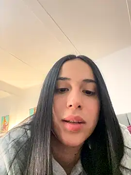 Gigi-bom online show from 09-17-25, 05:09