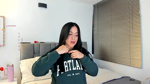 Gigi-bom online show from 03-13-26, 09:32