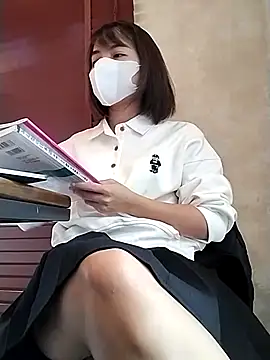 Michiko1 online show from 03-10-25, 05:22