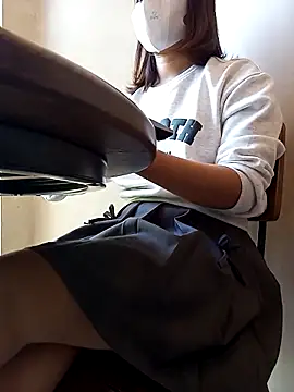 Michiko1 online show from 11-26-25, 07:20