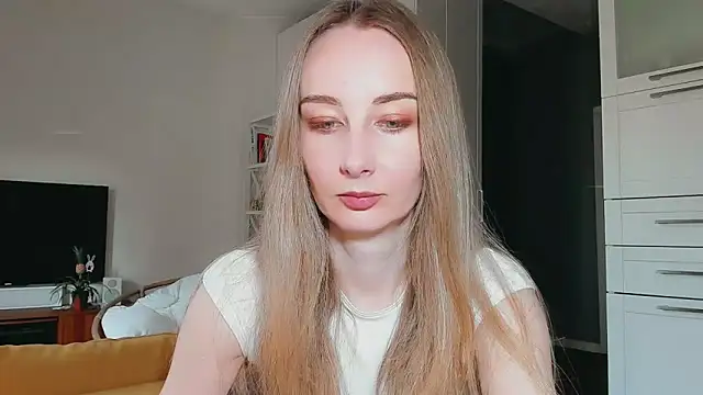 Maiami000 online show from 04-06-26, 01:12