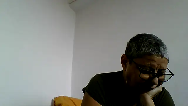 roseblak42 online show from 11-25-25, 10:15